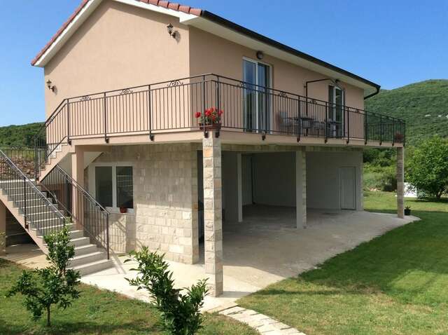 Апартаменты Apartments Raskovic I Радановичи-3